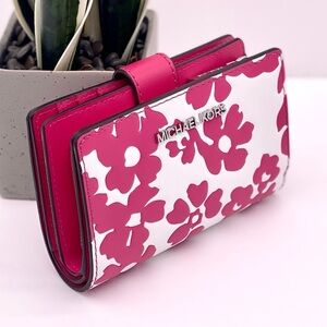Michael Kors Jet Set Medium Floral Print Wallet Dragonfruit NWT